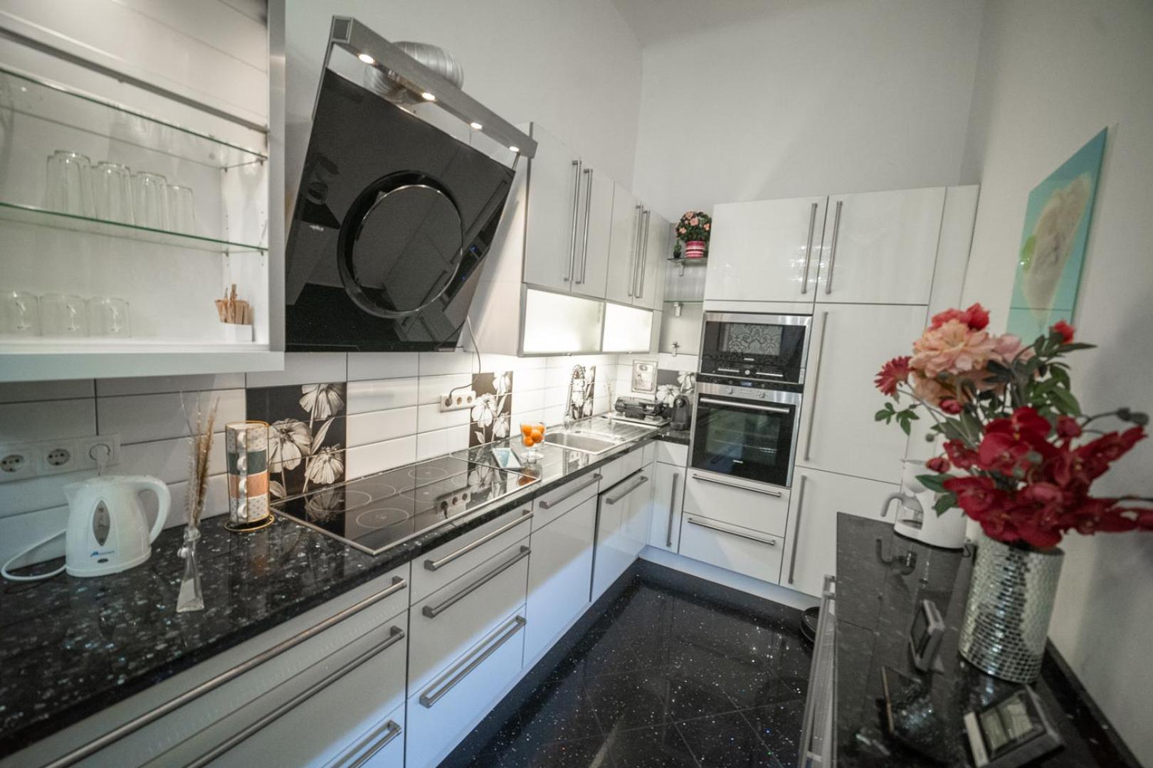 Apartment Versace Luxury *
