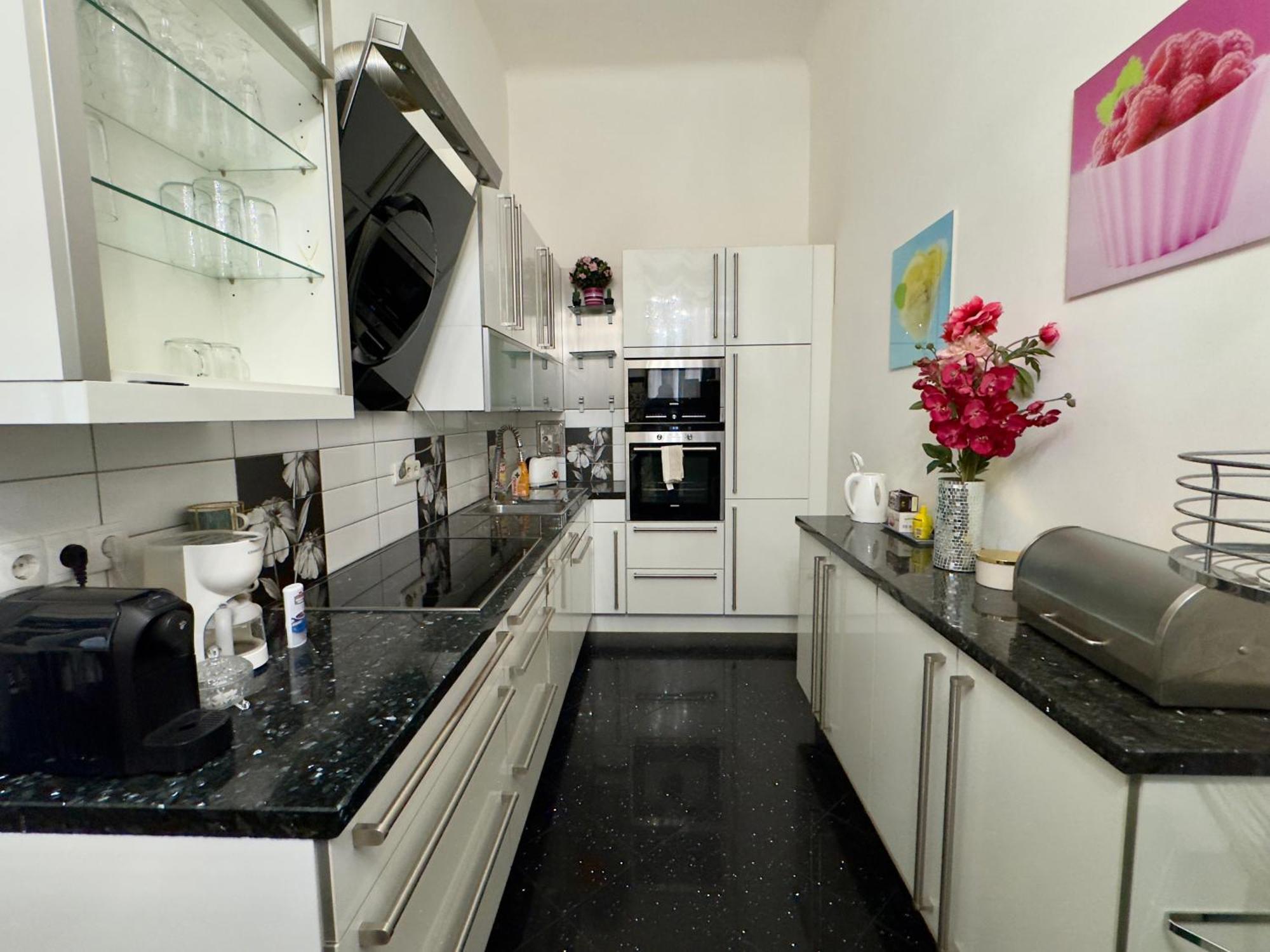 Apartment Versace Luxury *