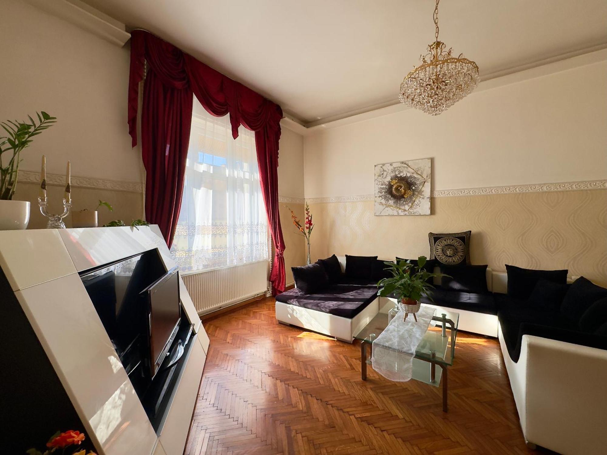Versace Luxury Apartment *