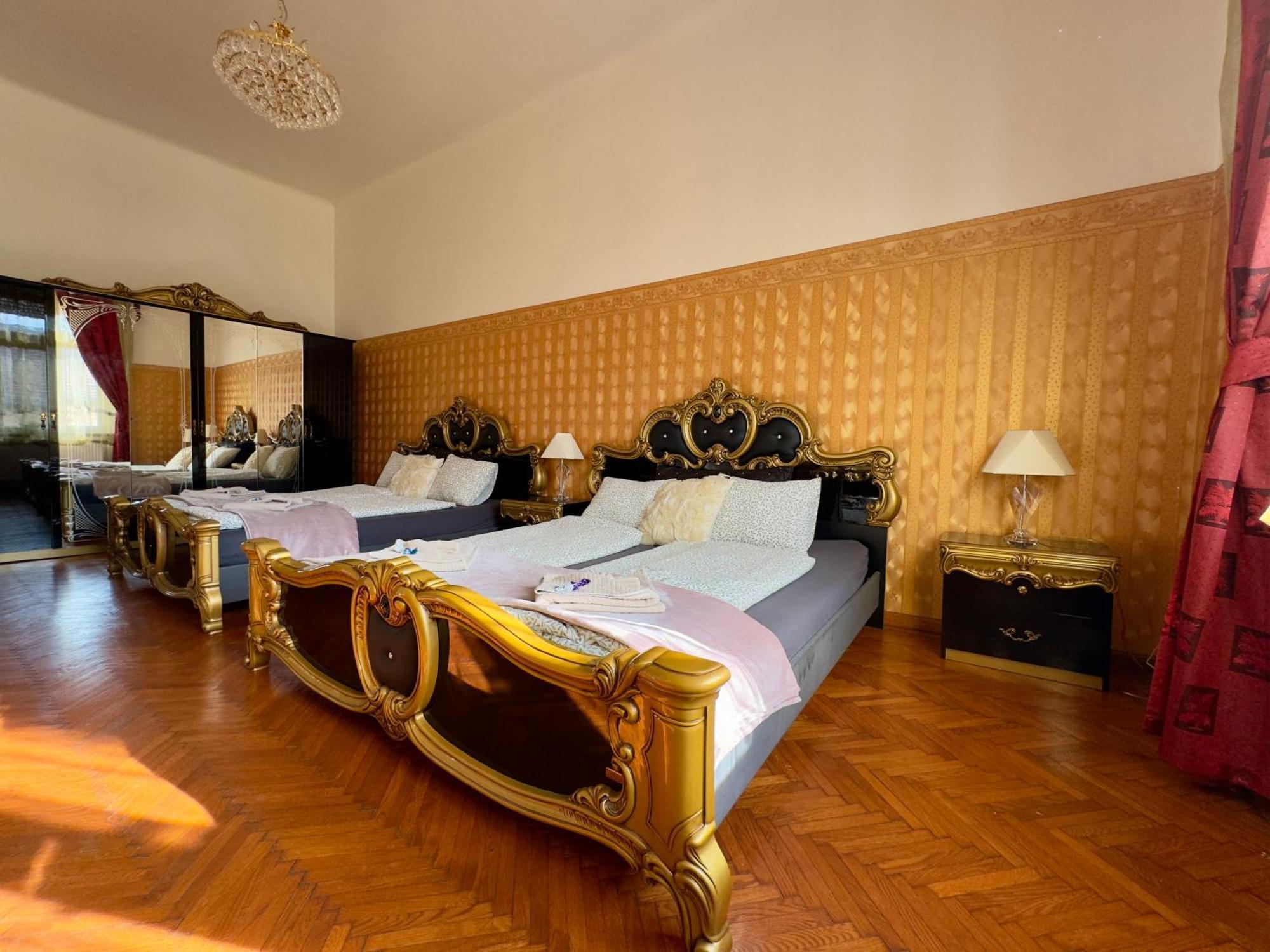 Appartement Versace Luxury